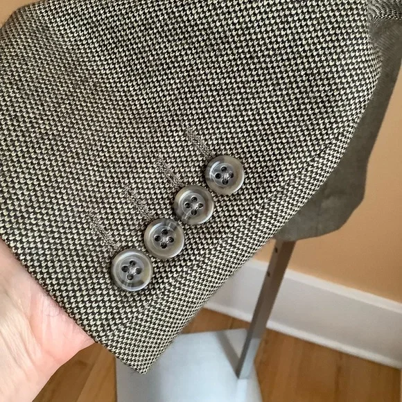 VINTAGE Neutral Italian Cashmere Tweed Oversized Blazer - Picture 8 of 16